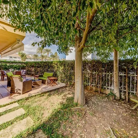 Apartment Veles 3 *