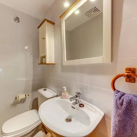 Veles 3 Apartment *